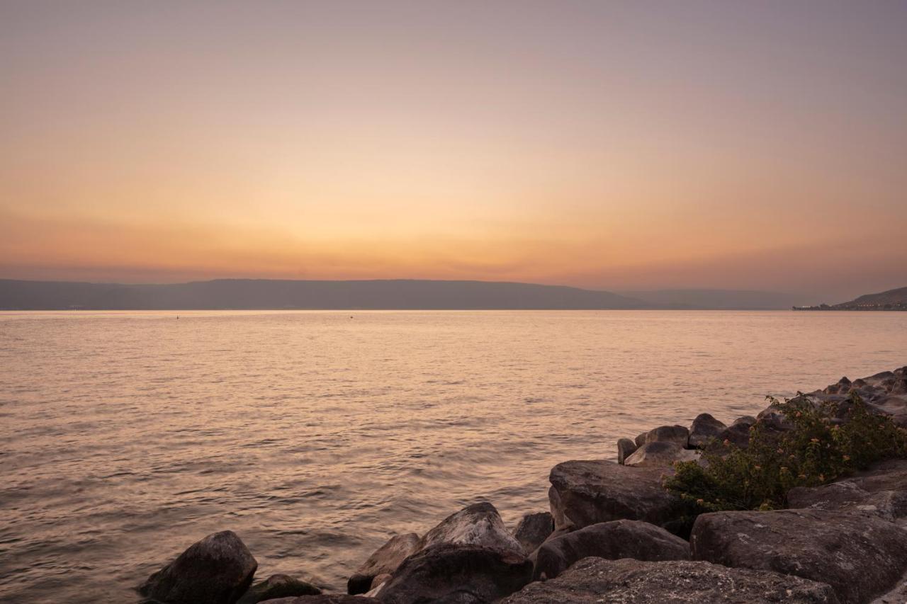 Galei Kinneret Hotel Tiberias Exterior foto